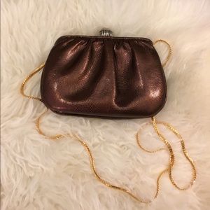 Tira shoulder bag/. Pouch